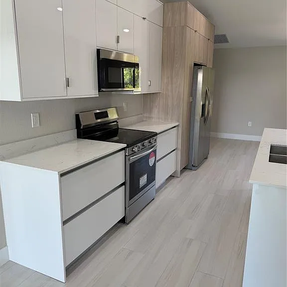 23367 Mayville Ave — Photo 6