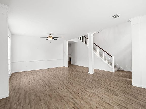 4th image of 8107 Trophy Place Dr