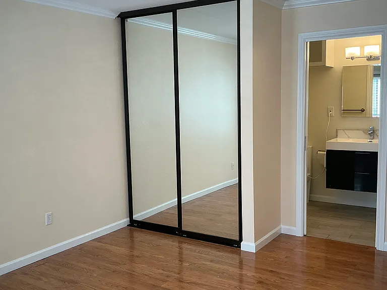Master bedroom 1