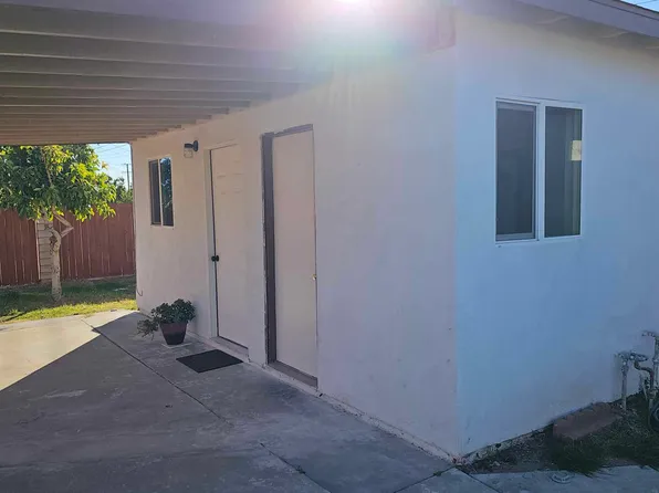 1707 W Kippy Dr, Colton, CA 92324