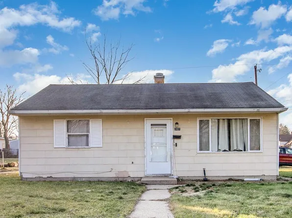 2401 Manhattan St, Michigan City, IN 46360