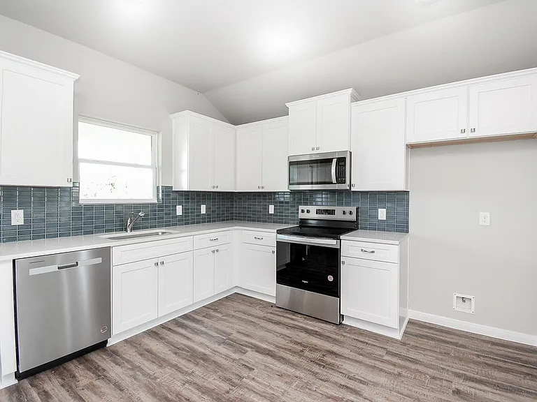544 Buckskin Dr — Photo 22