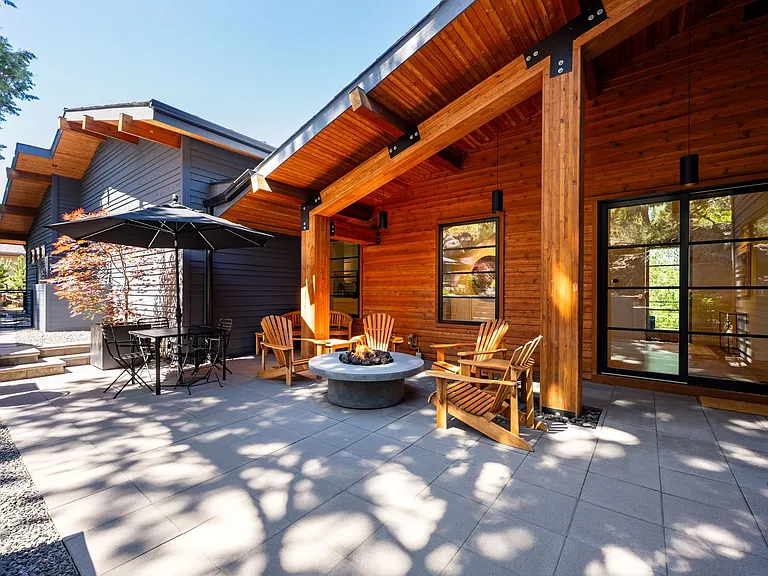 19077 Mount McLoughlin Ln — Photo 8