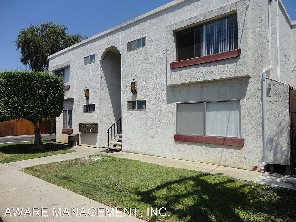 1st image of 4437 Rosebud Ln #9