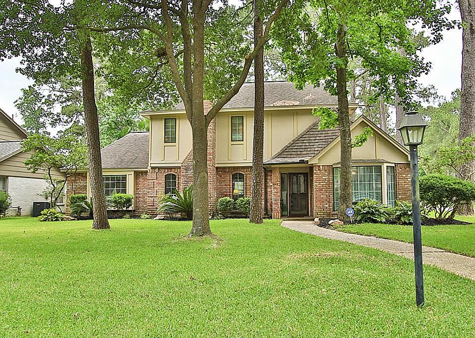 1st image of 15615 Grovespring Dr