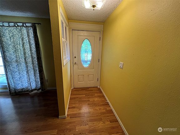 4th image of 3515 NE 121st Avenue