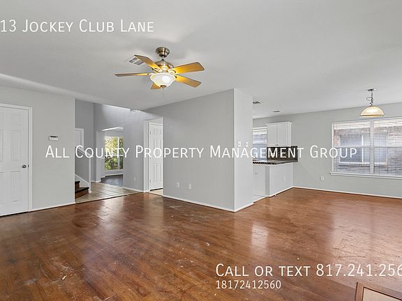 2nd image of 813 Jockey Club Ln