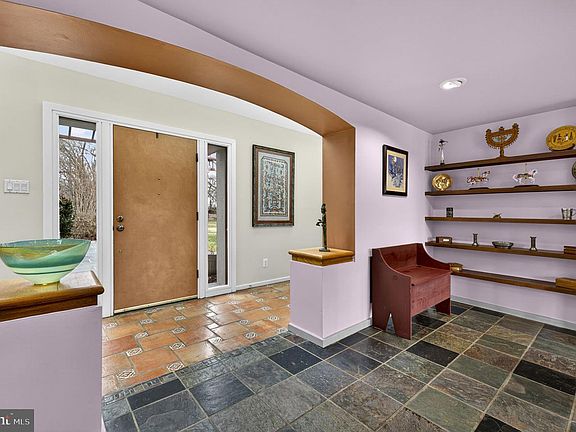 5th image of 3850 Cobbler Mountain Rd