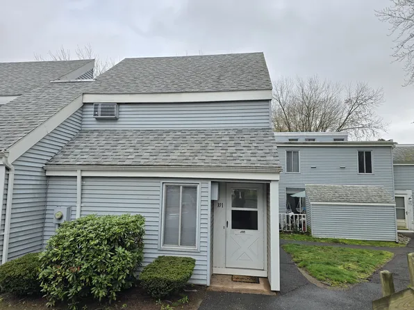 101 Cinnamon Springs #101, South Windsor, CT 06074