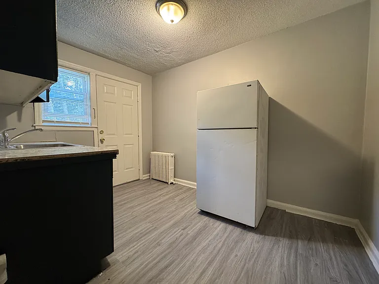35-03 Hughes St #35-03 — Photo 5