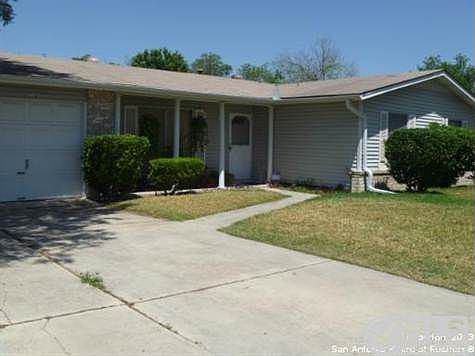 5th image of 7119 Cloverfield Ln