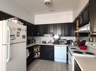 3206 Baring St #B, Philadelphia, PA 19104