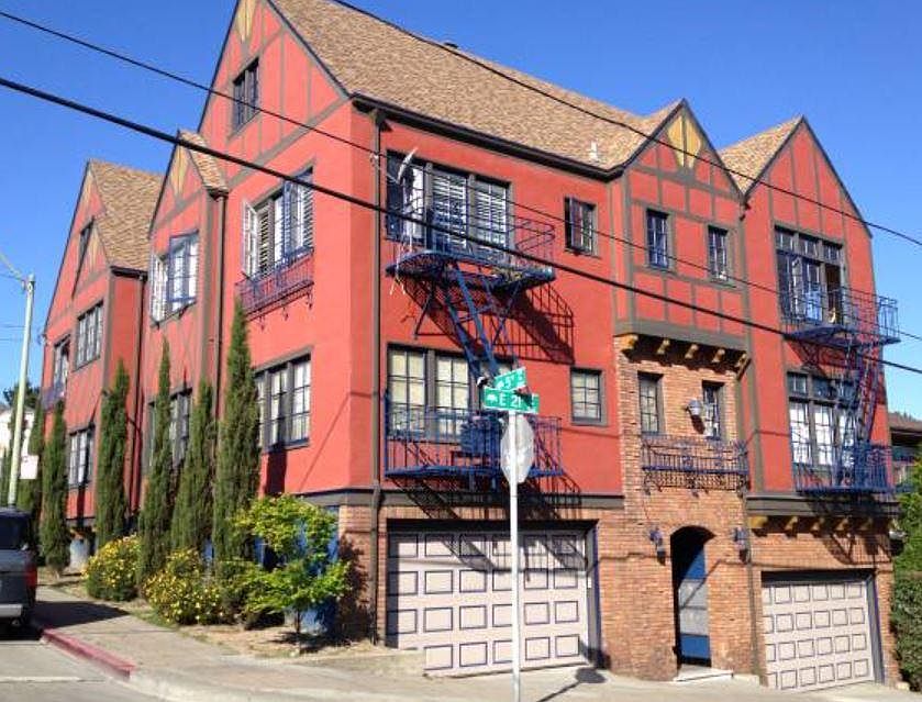 1st image of 407 E 21st St