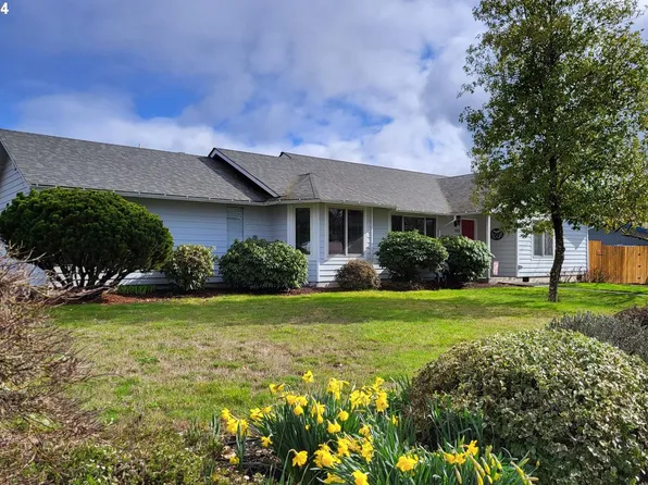 389 NE Elm St, Sheridan, OR 97378