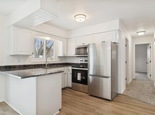 305 Oriole Ave S, Maple Lake, MN 55358