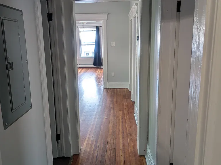 280 Manning Blvd #2 — Photo 6