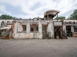 585 White Cir APT 15, Athens, GA 30605