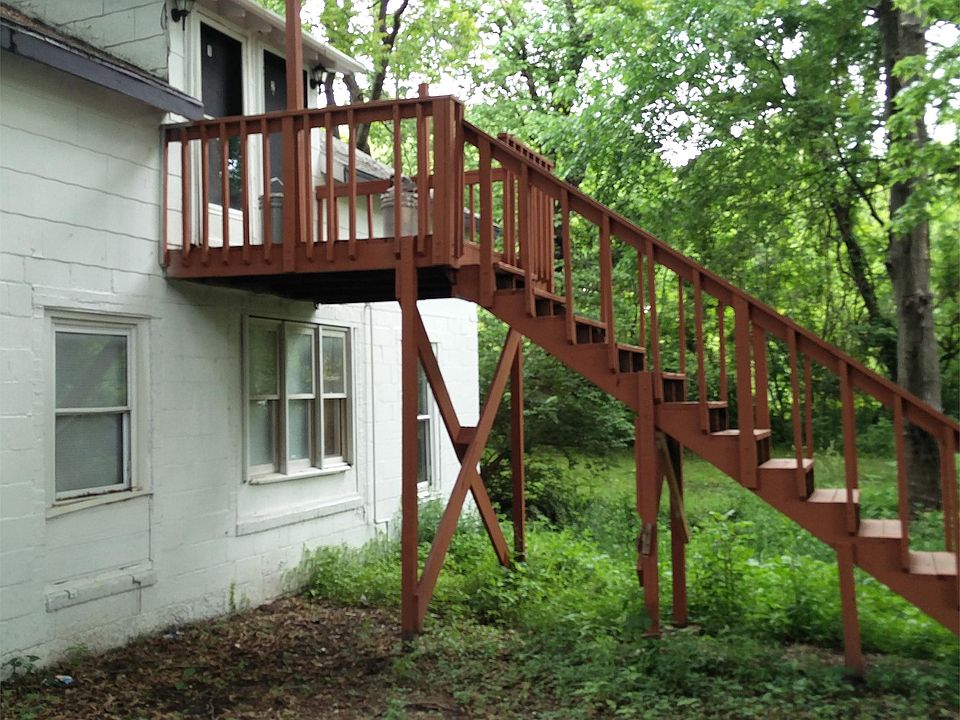 1st image of 2323 S Scott Ave APT 1