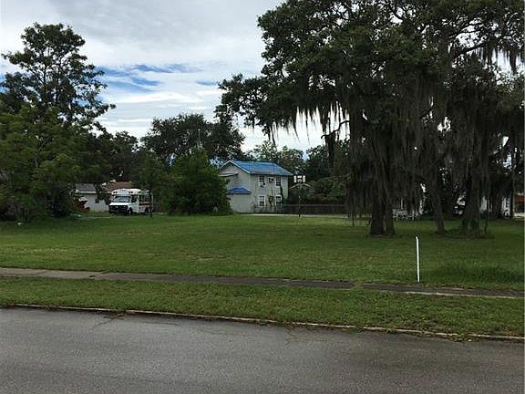 2nd image of 361-369 Poinsettia Ave