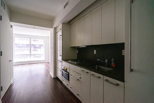 Rented by HOME RESIDENTIAL LLC | media 14