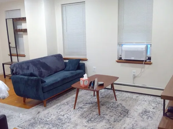 571 N Main St APT 1, Randolph, MA 02368