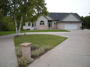 8620 126th St N, Hugo, MN 55038