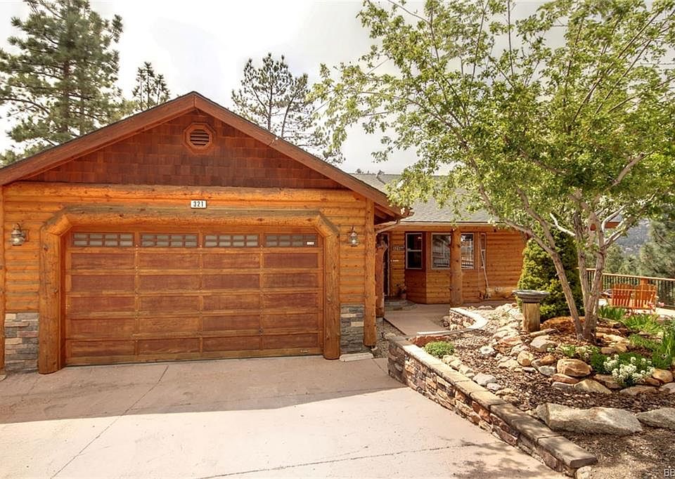 1st image of 321 Lookout Dr