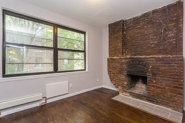 Rented by MNS | media 33