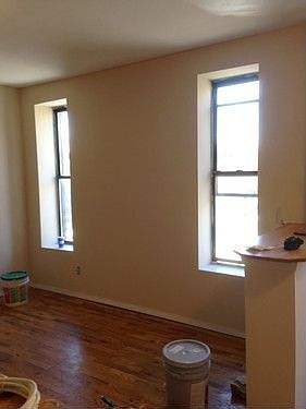 5th image of 205 W 135th St