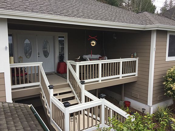 2nd image of 3467 NE Shore Cliff St