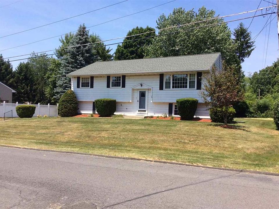 1st image of 12 Mountainview Dr