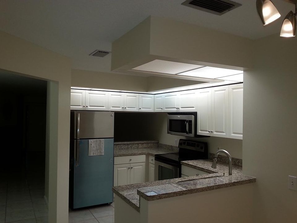 Kitchen, new refrigerator