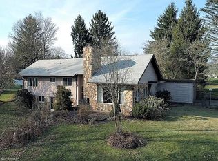 1901 Greenview Rd, Montoursville, PA 17754