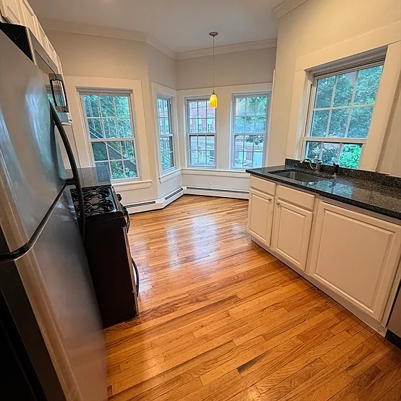 31 Prospect St #3 — Photo 11