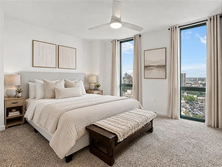 2870 Pharr Court South NW #NW-2602-2602 — Photo 3