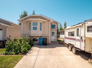 76 E Blackfoot Cres W, Lethbridge, AB T1K7P7