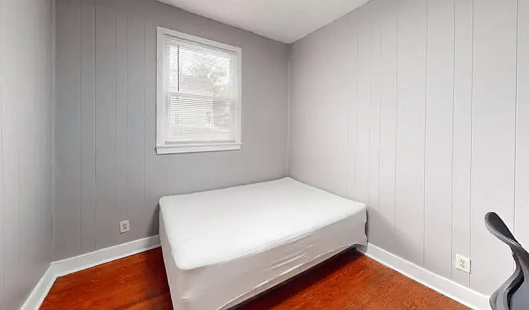 308 S Beech St — Photo 5
