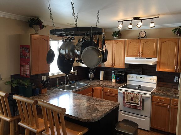 3rd image of 386 W Lakewood Dr
