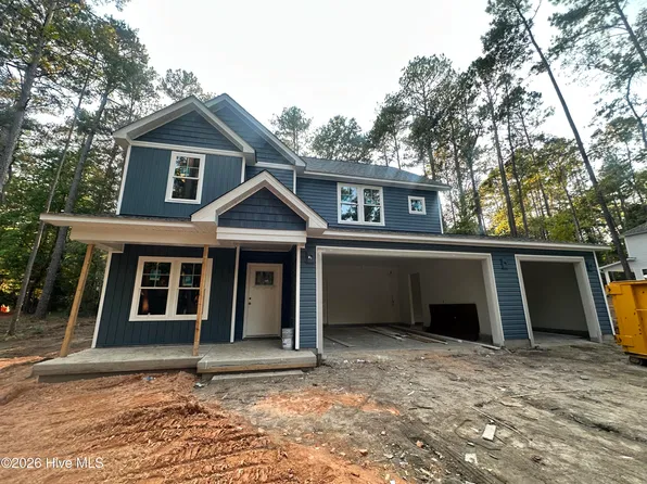 1826 E Indiana Avenue, Southern Pines, NC 28387