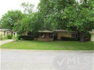 4400 Mackey Dr, North Richland Hills, TX 76180
