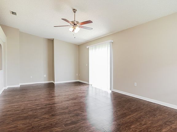 4th image of 3216 Talisman Dr