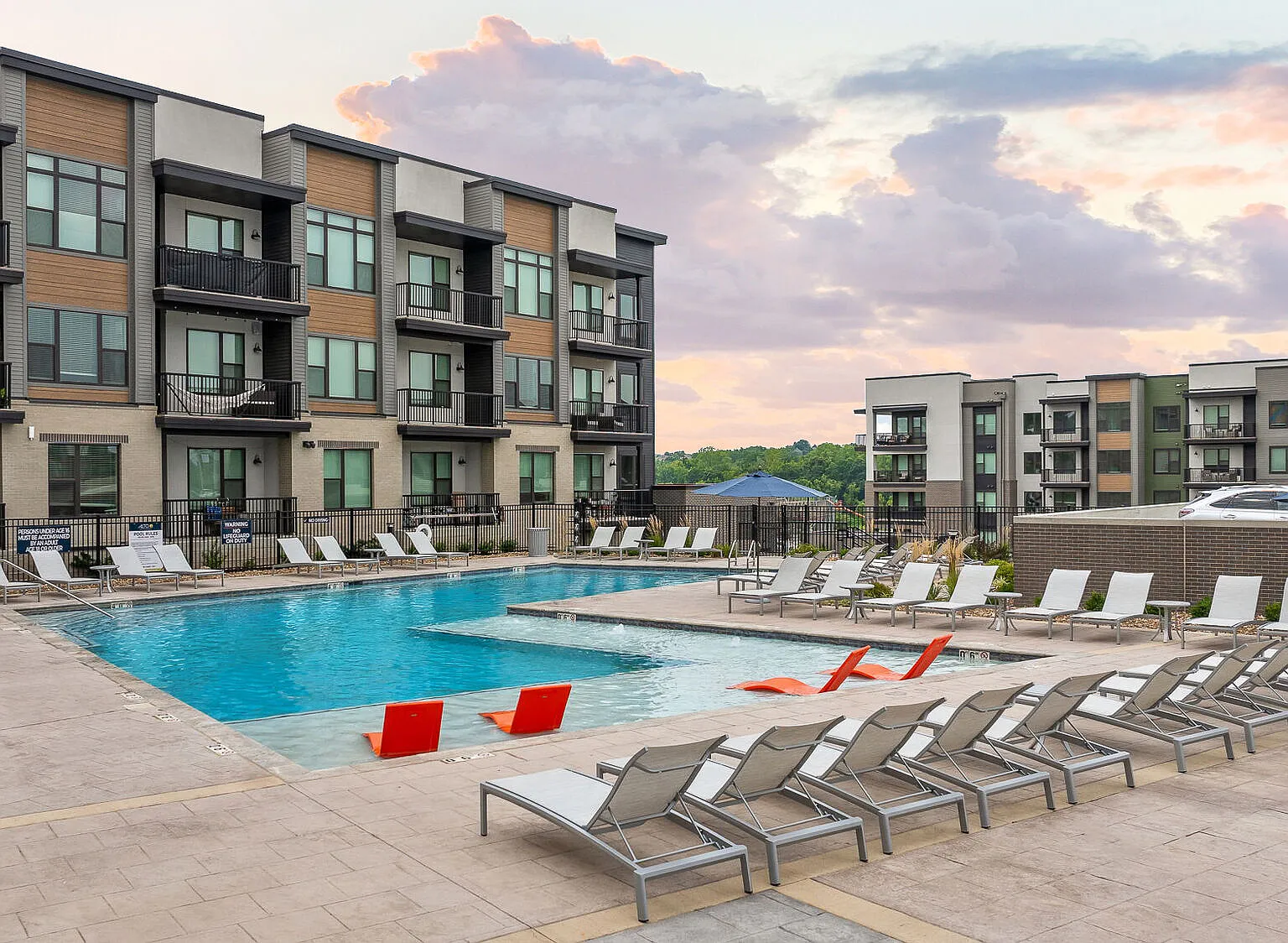 ALTO Apartments of Lenexa — Photo 3