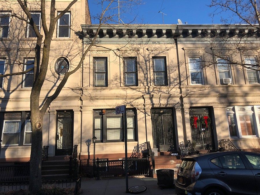 1st image of 411A Stuyvesant Ave
