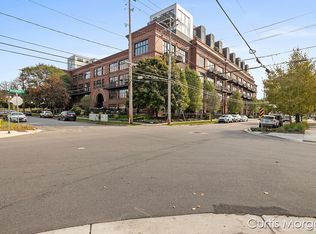 600 Broadway Ave NW #1111, Grand Rapids, MI 49504