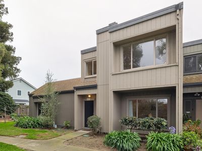 3435 Solomon Ln, Alameda, CA, 94502