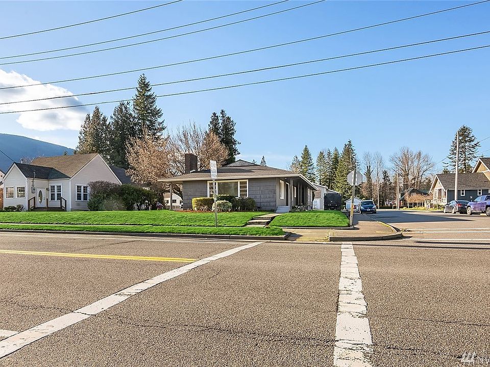 1st image of 203 Bendigo Blvd N