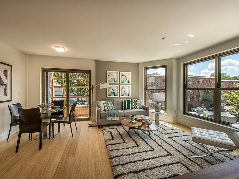 30 Malvern St #5 — Photo 1