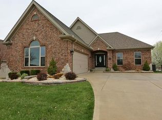 500 Dunmore Place Ct, Saint Charles, MO 63304