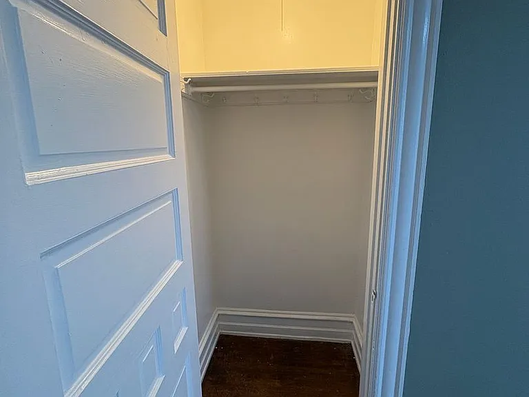 1003 N Charlotte St — Photo 14