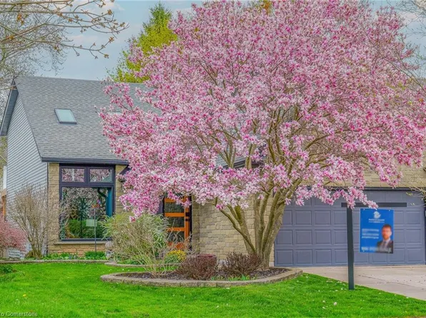 321 Beckett Cres, Pelham, ON L0S 1E4